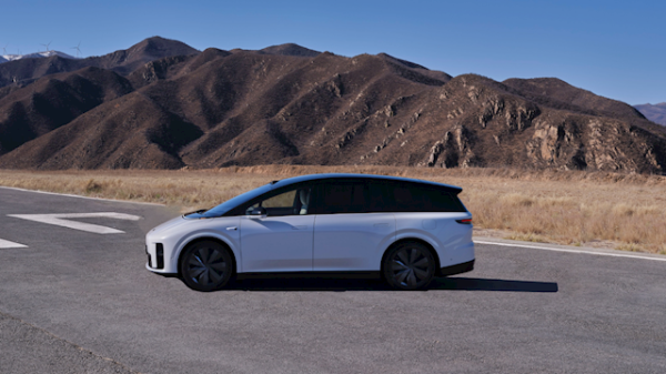 科元网 新能源汽车不再焦虑：平均导航距离看齐燃油车 1000公里+大增6倍